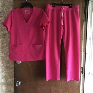 Figs Scrub Top & Pants